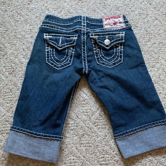 true religion shorts - Picture 2 of 2